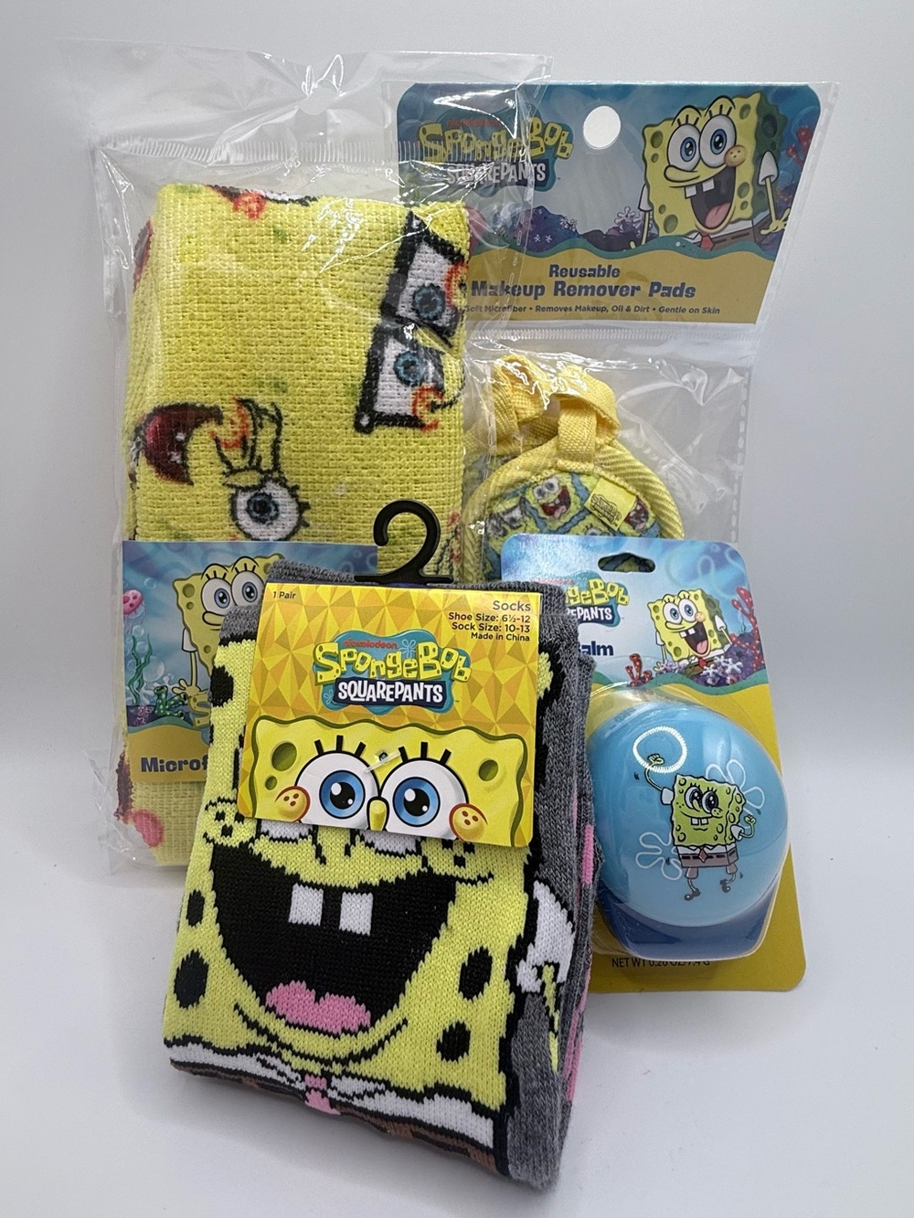 NEW SpongeBob SquarePants 4-Piece Bundle Set Socks Lip Balm Hair Towel
